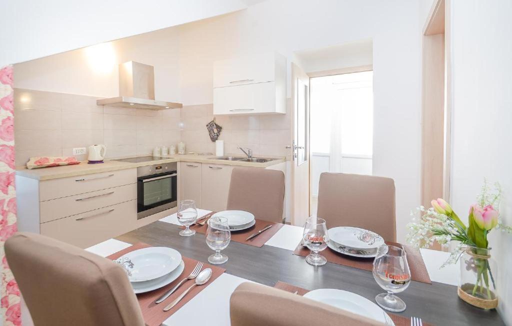 Apartman Ivano Pula Exterior photo