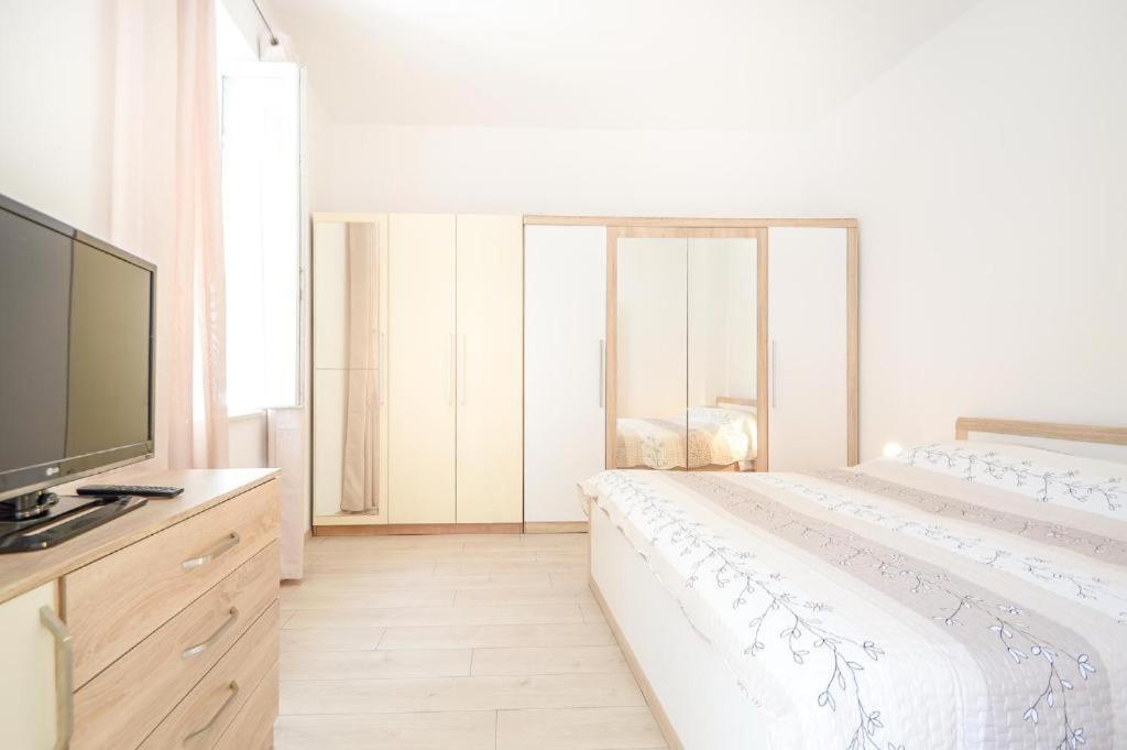 Apartman Ivano Pula Exterior photo