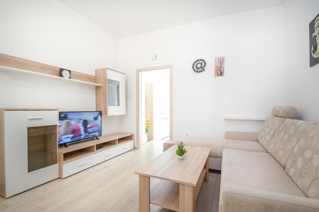 Apartman Ivano Pula Exterior photo